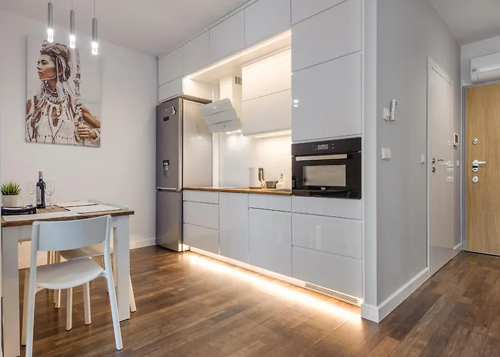 Visby : Premium On The *