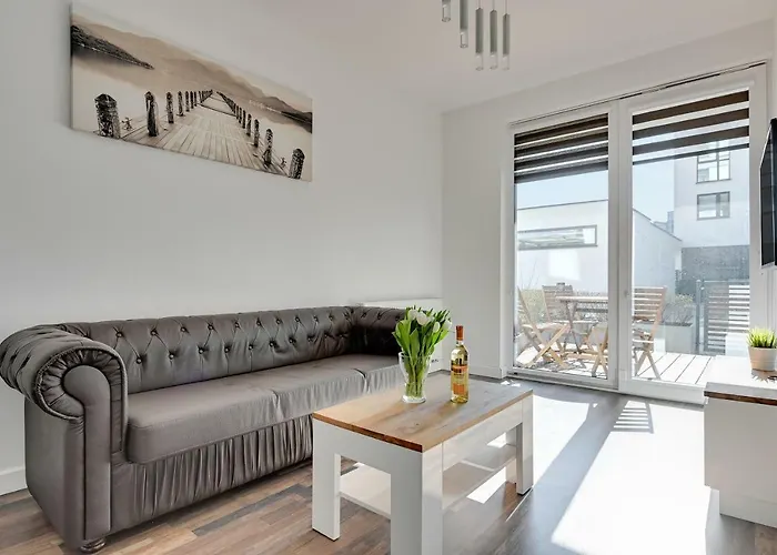 Visby : Premium On The