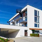 Visby : Premium On The Apartament *